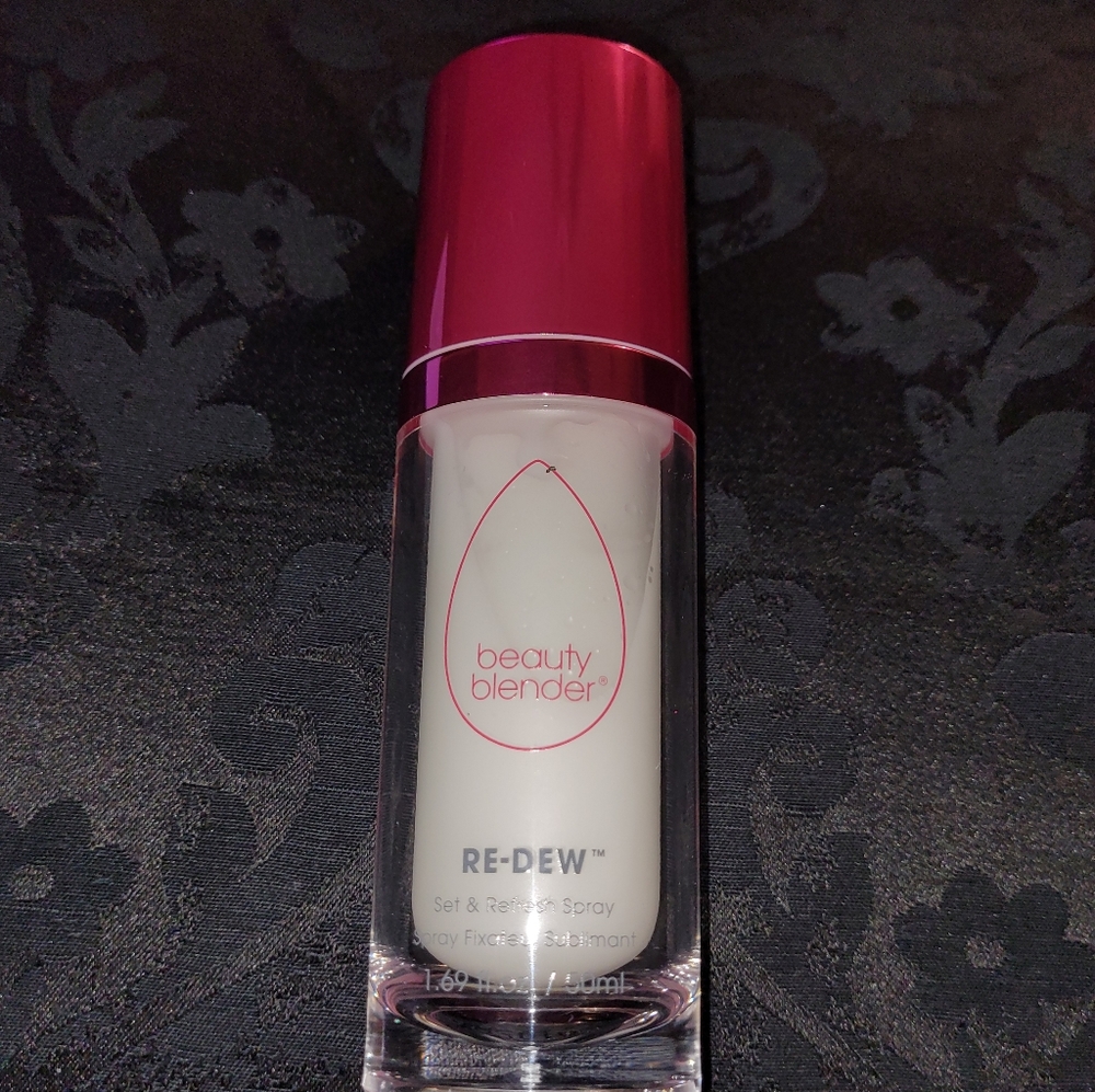 BeautyBlender Re-Dew Set & Refresh Mist